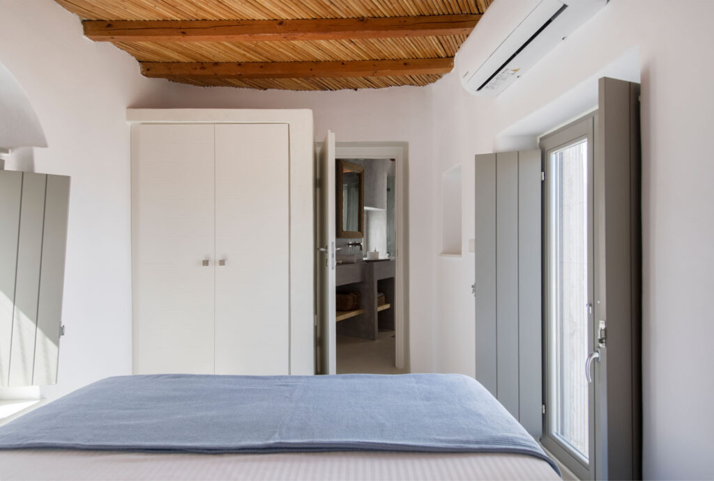 Paros Houses